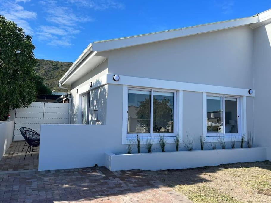 34.4 Degrees South Studio Apartment Agulhas Exterior foto